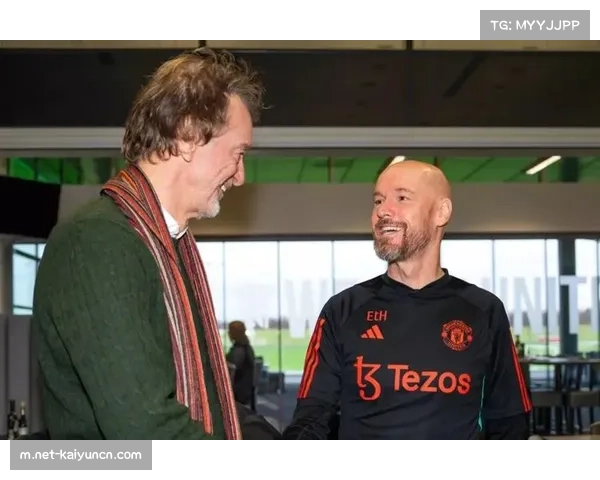 曼联遭遇两次不利误判主帅滕哈赫保持克制态度